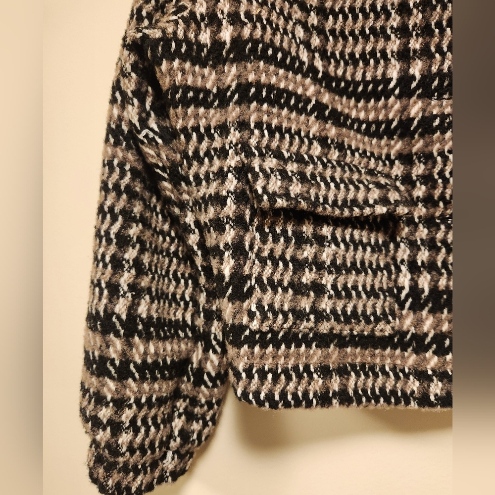 NWT Stylish Black, Tan & White Kids Jacket Girls Size M(10) - Picture 4 of 11
